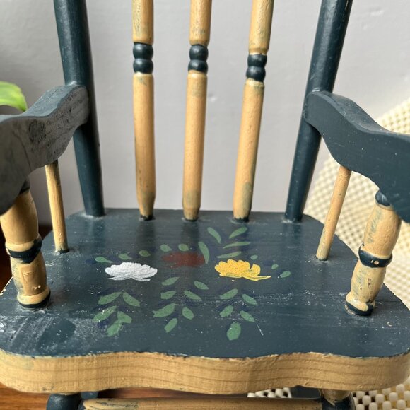 Wooden Toy Doll Rocking Chair Doll Furniture Hand Painted 10-3/4" Tall - Picture 4 of 15